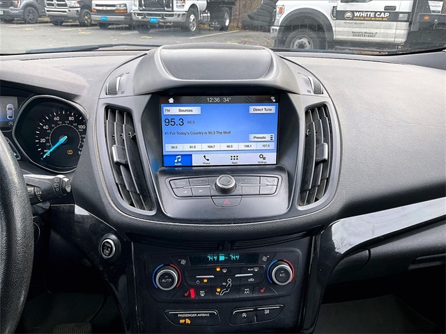 2019 Ford Escape SE photo 4