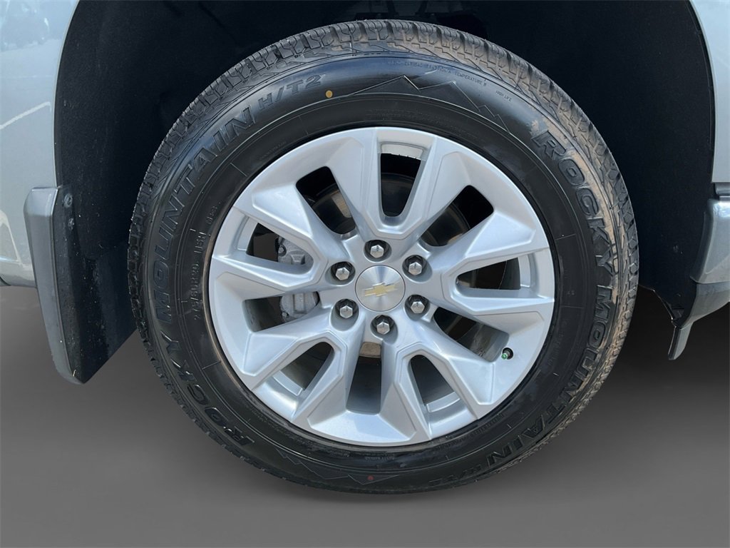 2021 Chevrolet Silverado 1500 Custom photo 13