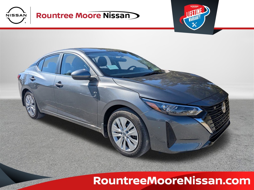 2025 Nissan Sentra S's photo