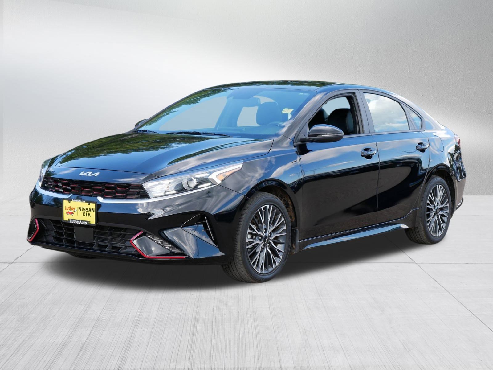2024 Kia Forte GT-Line photo 3