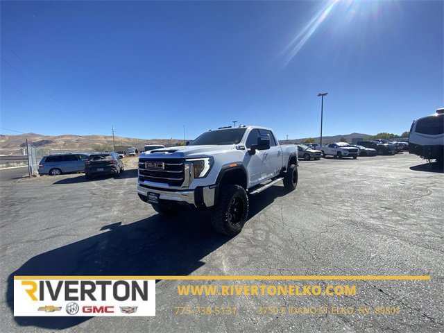 2024 GMC Sierra 3500HD SLT's photo