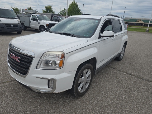 2017 Gmc Terrain SLE photo 2