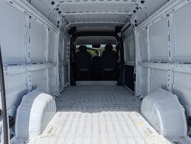 2025 Ram 3500 Tradesman photo 20