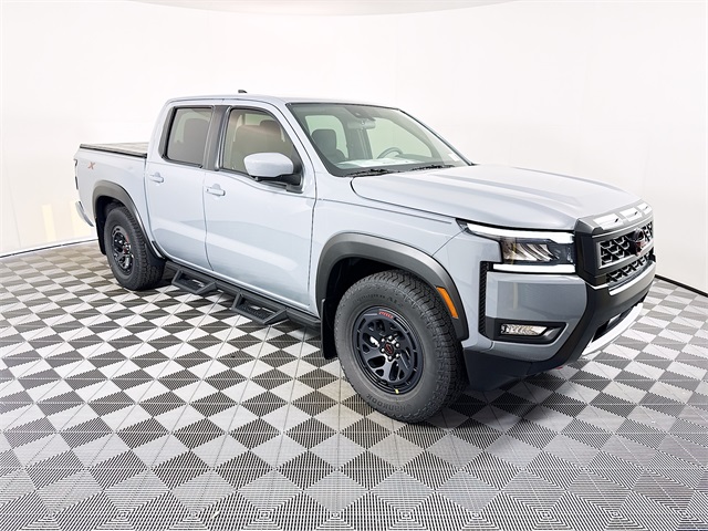 2026 Nissan Frontier PRO-X's photo