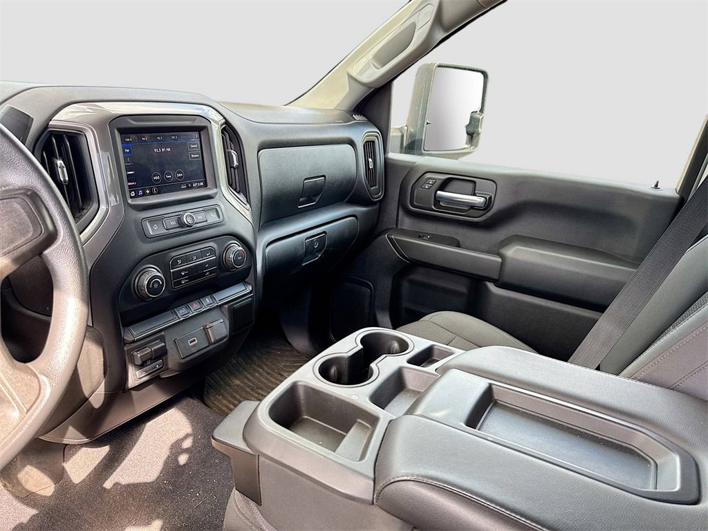 2020 Chevrolet Silverado 2500HD Custom photo 22