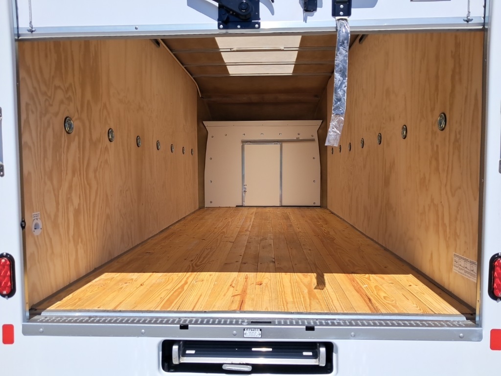 2025 Ford Transit Chassis Cutaway photo 23