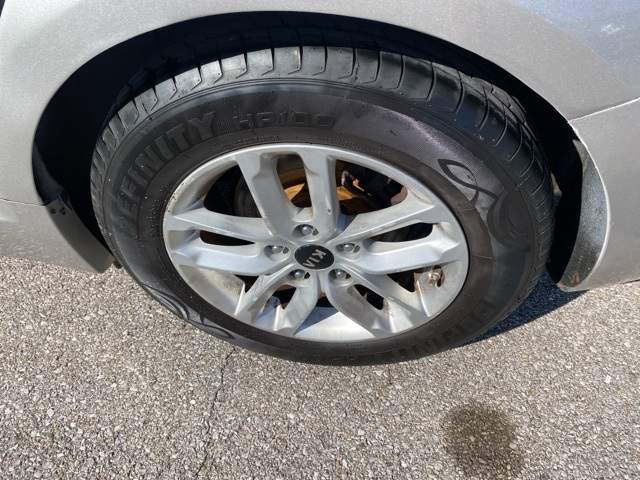 2011 Kia Optima LX photo 29