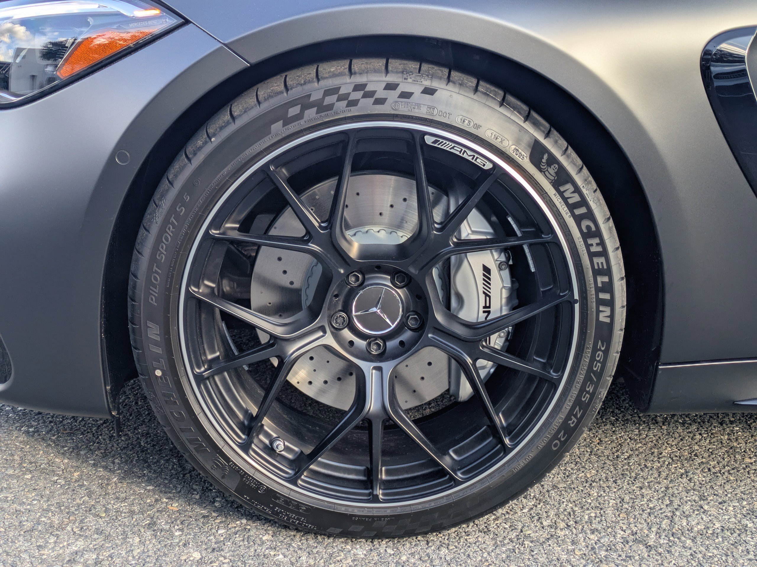 2026 Mercedes Benz CLE AMG 53 4MATIC photo 3