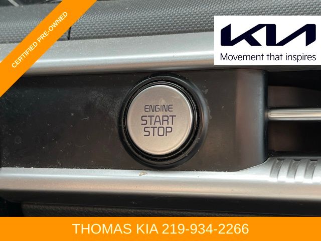 2021 Kia K5 GT-Line photo 21