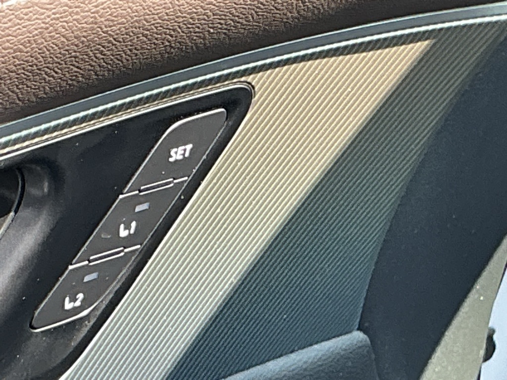 2025 Nissan Murano Platinum photo 9