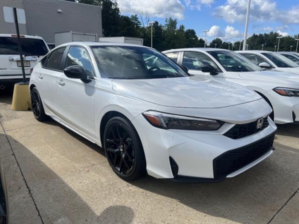 2026 Honda Civic Hatchback Hybrid Sport photo 3