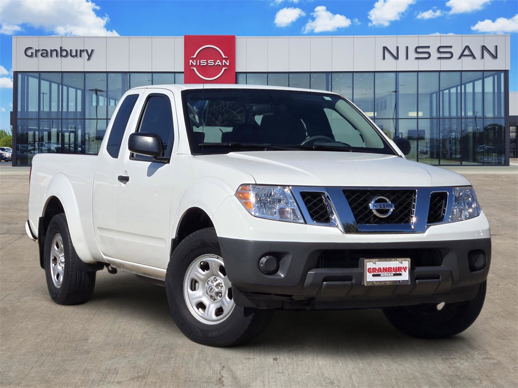 2021 Nissan Frontier S's photo
