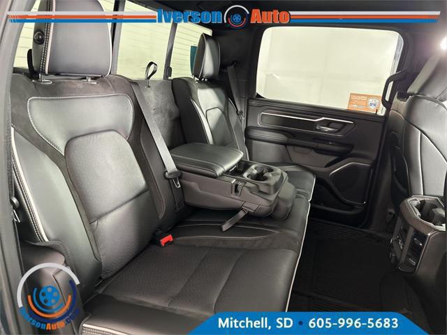 2025 Ram 1500 Laramie photo 4