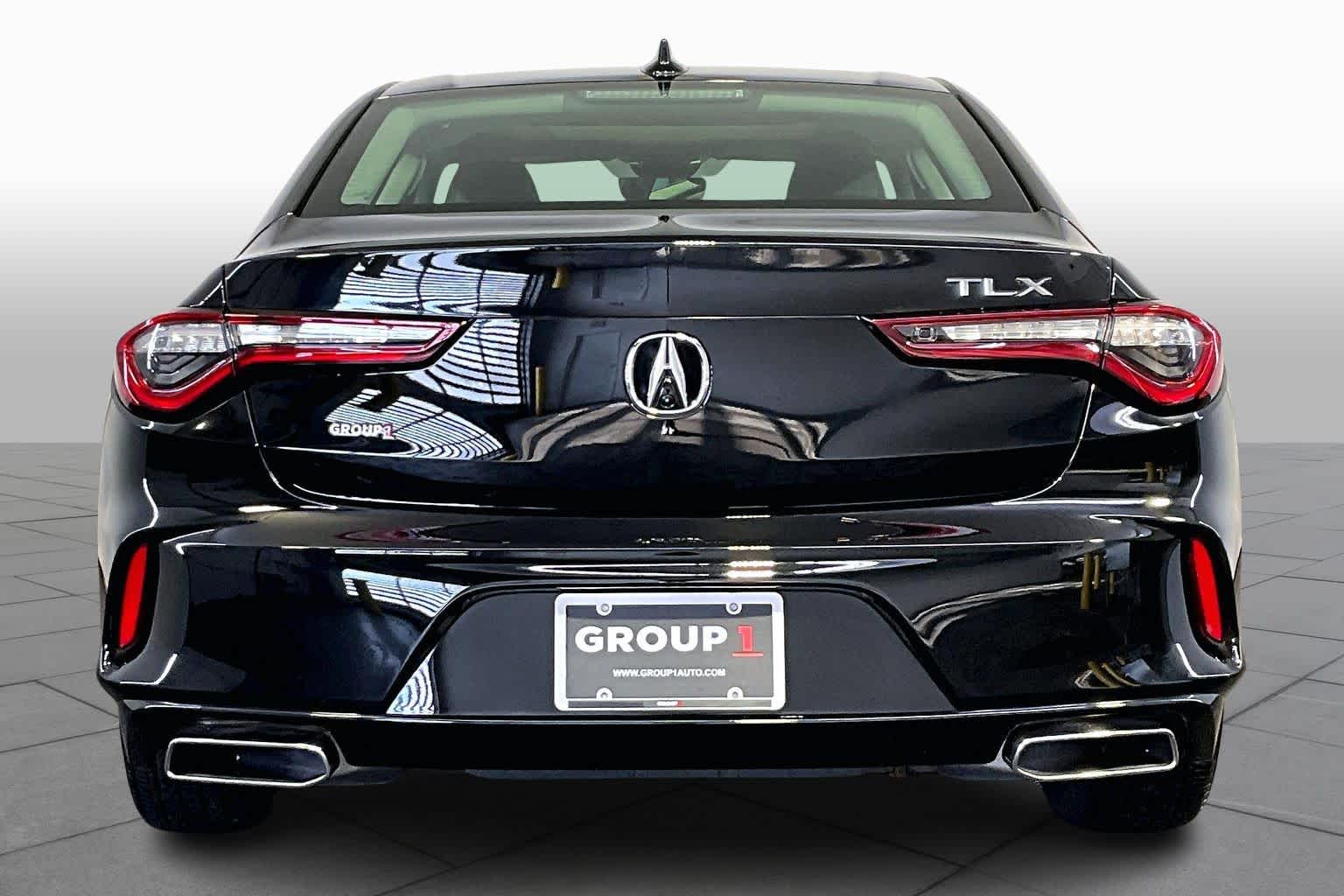 2022 Acura TLX photo 4