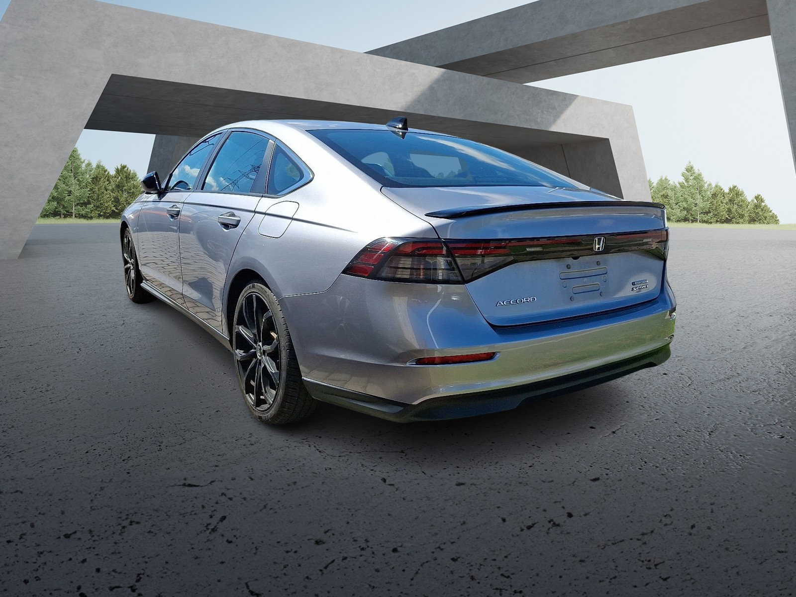 2023 Honda Accord Hybrid Sport photo 2