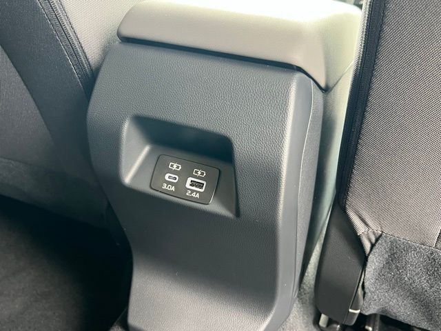 2025 Subaru Crosstrek Premium photo 27