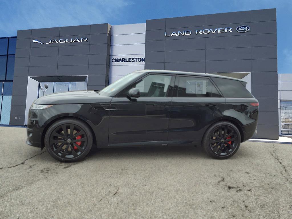 2025 Land Rover Range Rover Sport SE photo 2