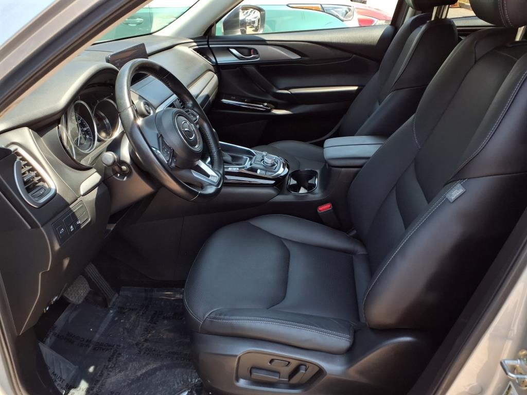 2023 Mazda CX-9 Touring photo 15