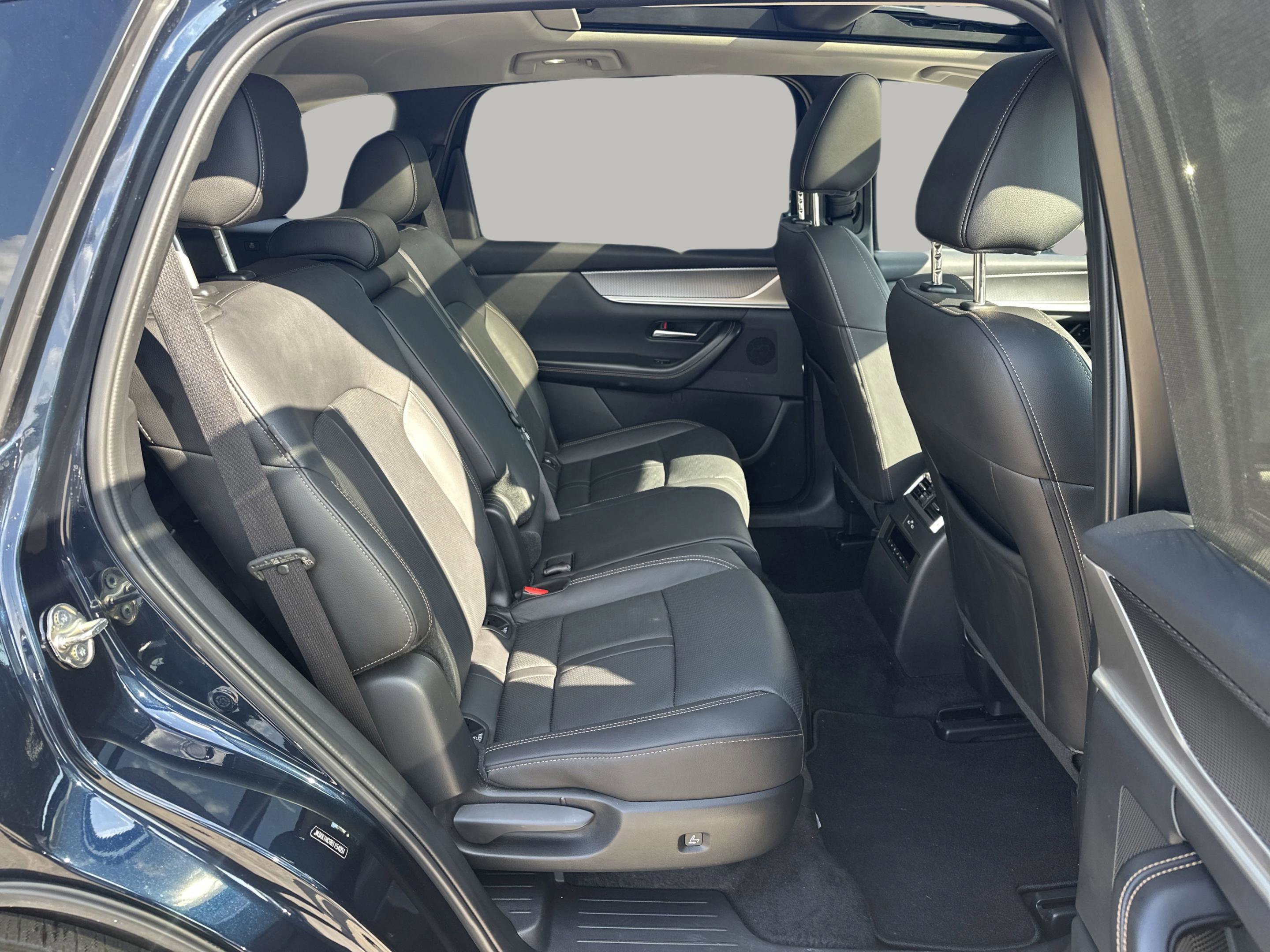 2024 Mazda CX-90 3.3 Turbo S photo 12