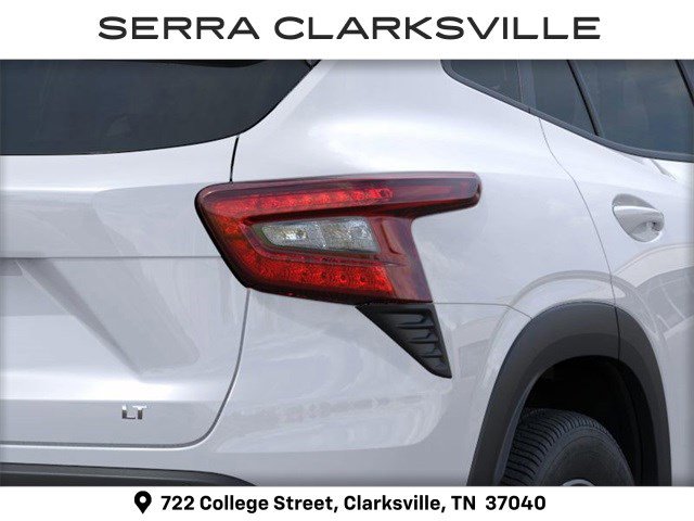2025 Chevrolet Trax LT photo 9