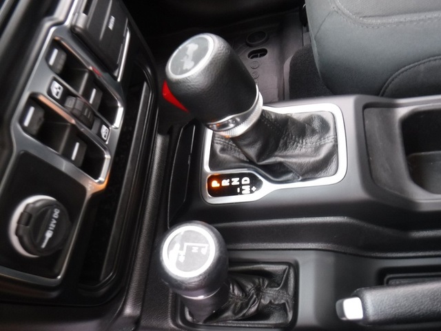 2022 Jeep Wrangler Unlimited Sport S photo 16