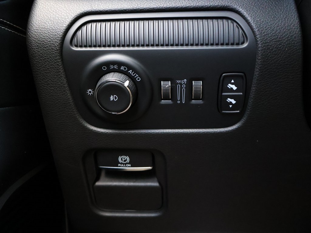 2023 Jeep Wagoneer Series III photo 33