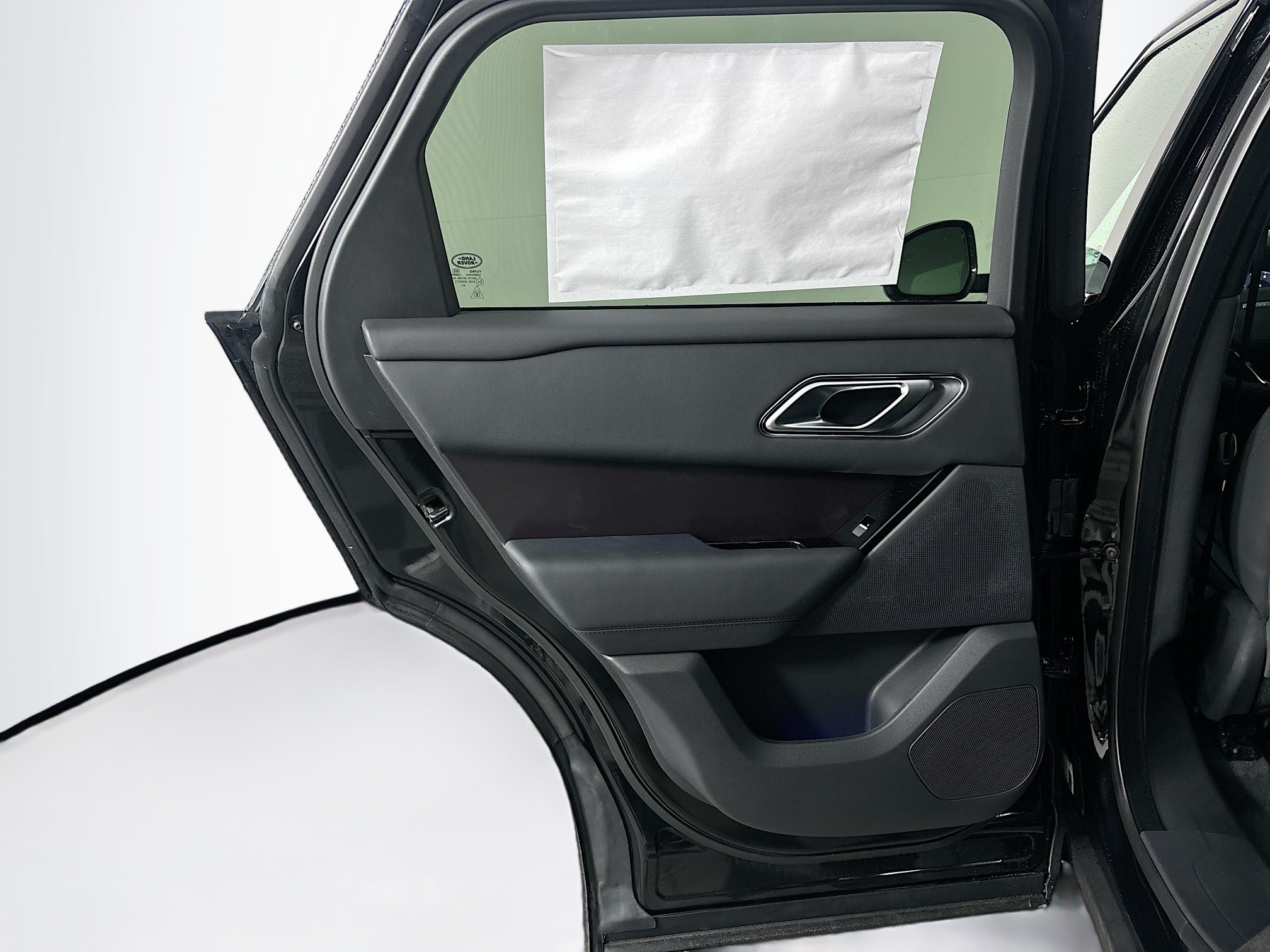 2026 Land Rover Range Rover Velar SE photo 21