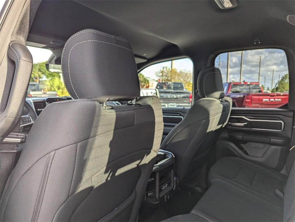 2025 Ram 1500 Big Horn photo 9