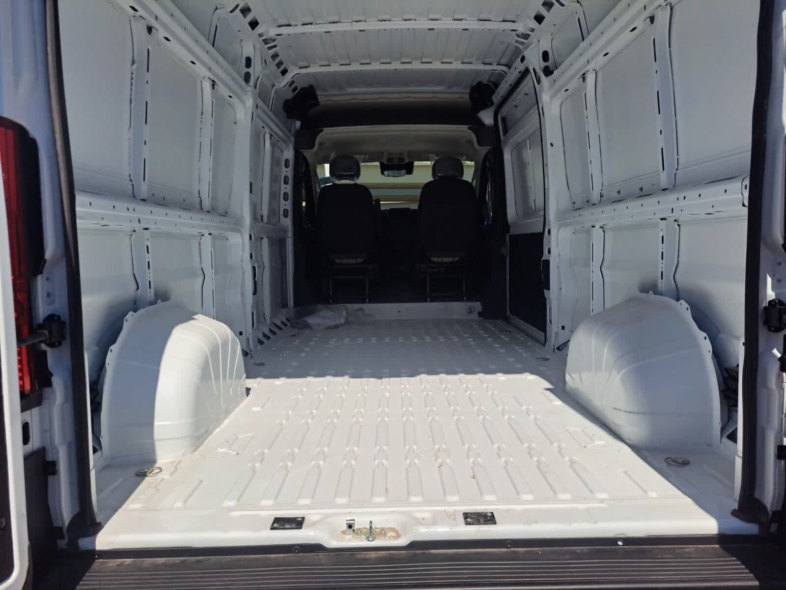2025 Ram ProMaster 2500 photo 18