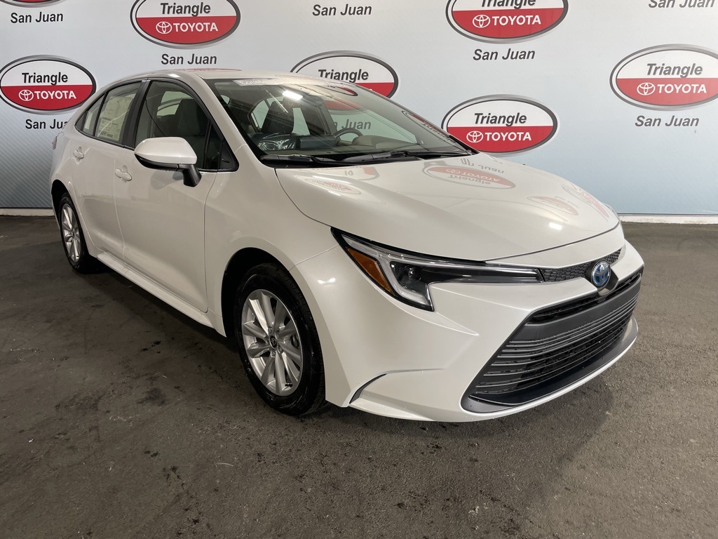 2024 Toyota Corolla Hybrid LE photo 3