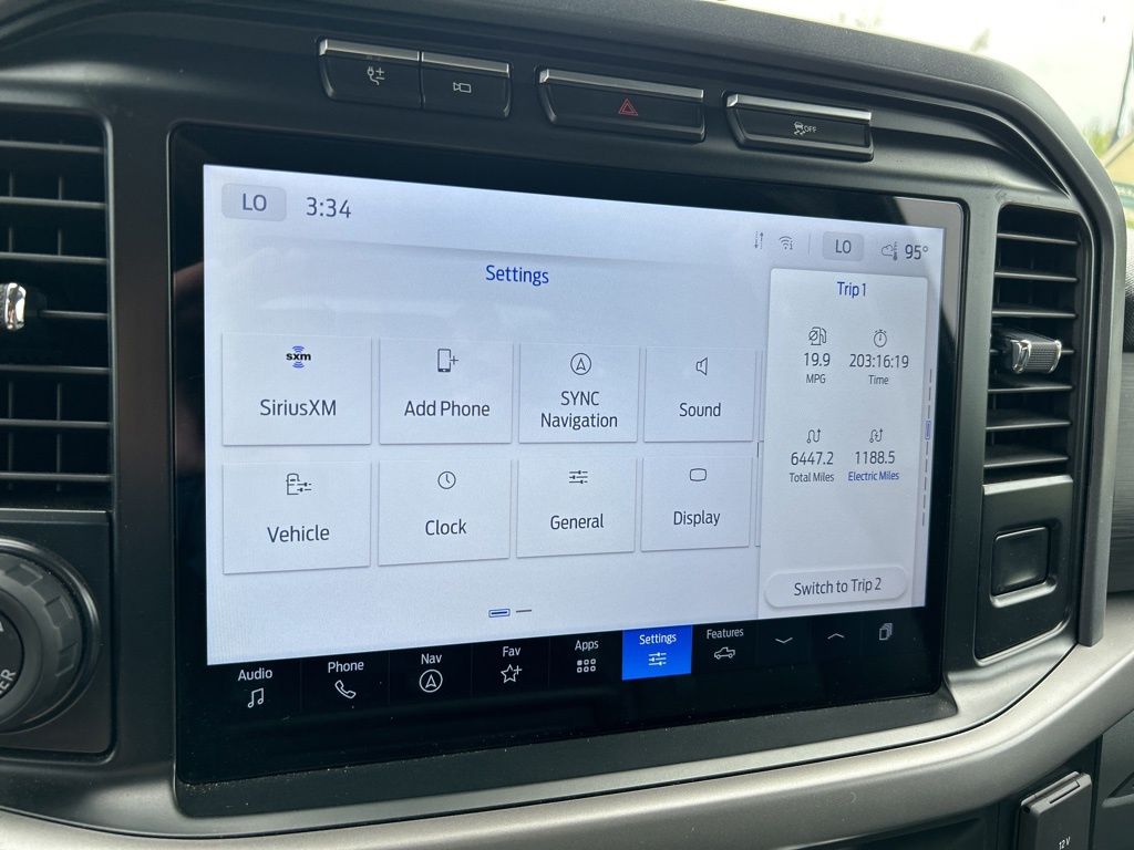 2024 Ford F-150 XLT photo 27