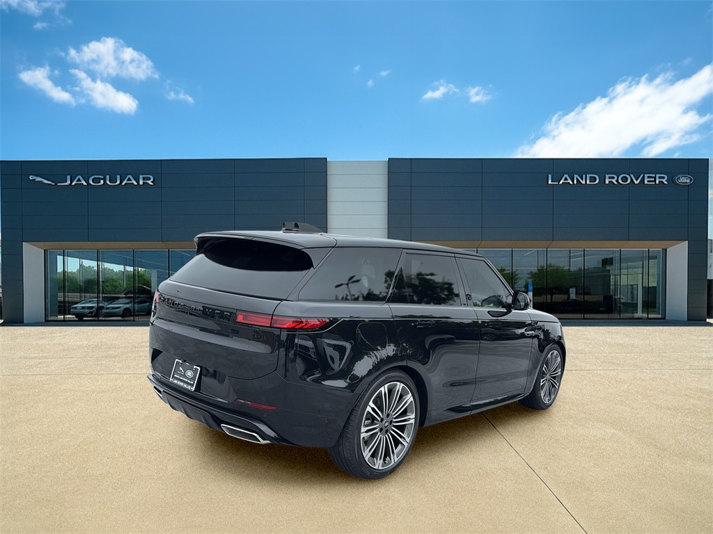 2025 Land Rover Range Rover Sport SE photo 4
