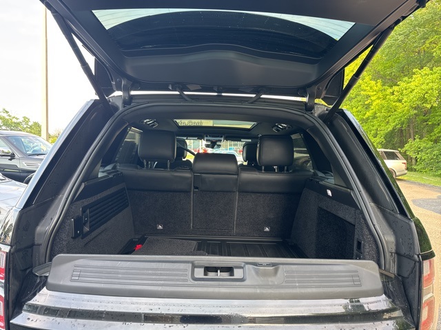 2020 Land Rover Range Rover SuperCharged photo 11