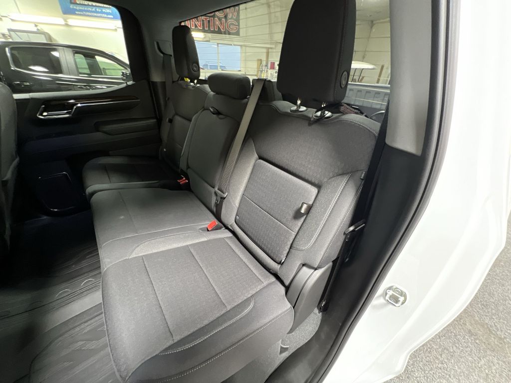 2024 Gmc Sierra 1500 Elevation photo 22