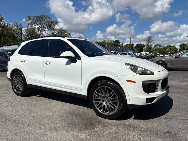 2017 Porsche Cayenne Platinum Edition photo 8