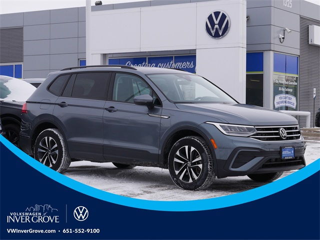 2022 Volkswagen Tiguan S's photo