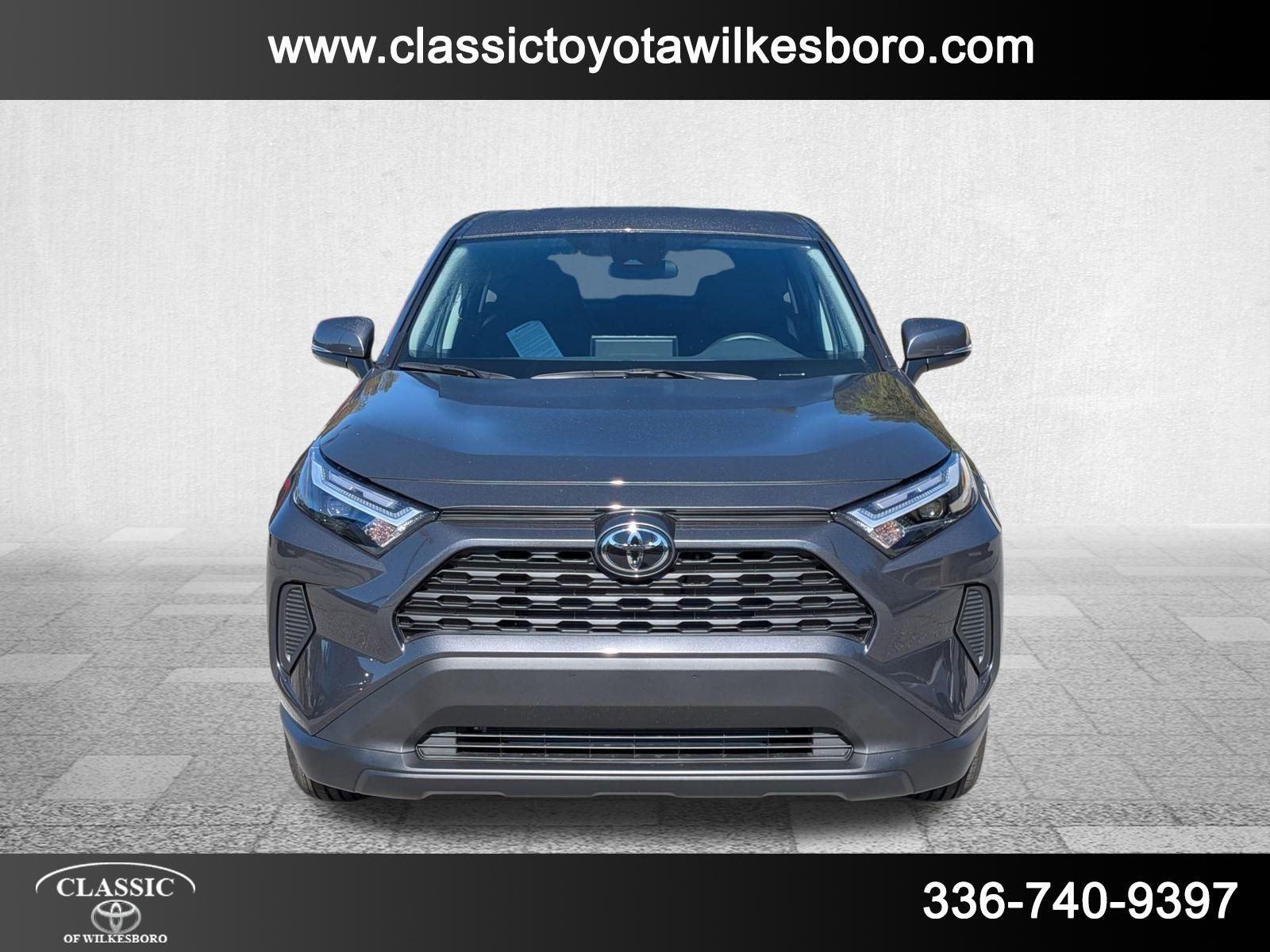 2025 Toyota RAV4 LE photo 2