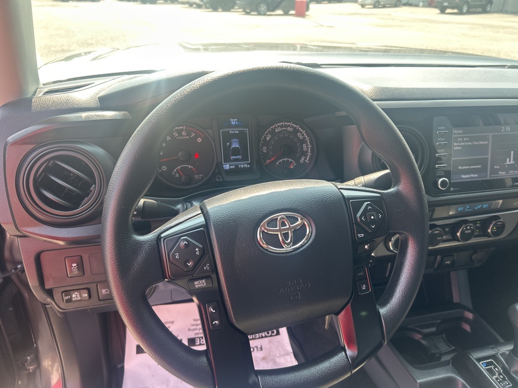2023 Toyota Tacoma TRD Off-Road photo 13
