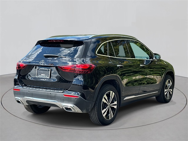 2025 Mercedes Benz GLA 250 4MATIC photo 4