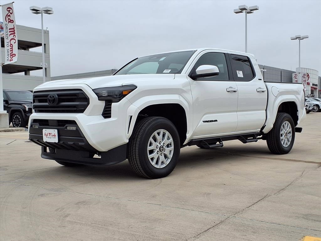 2026 Toyota Tacoma SR5's photo