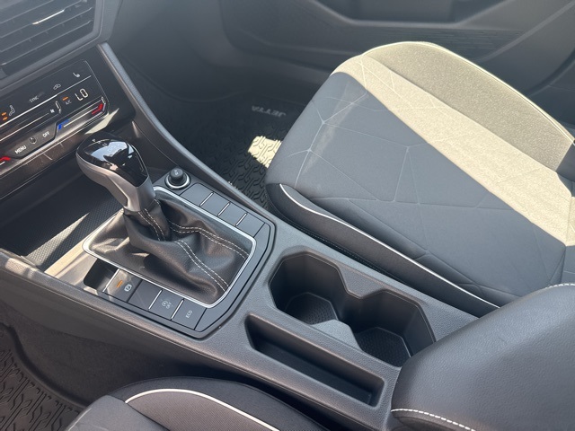 2025 Volkswagen Jetta 1.5T Sport photo 18