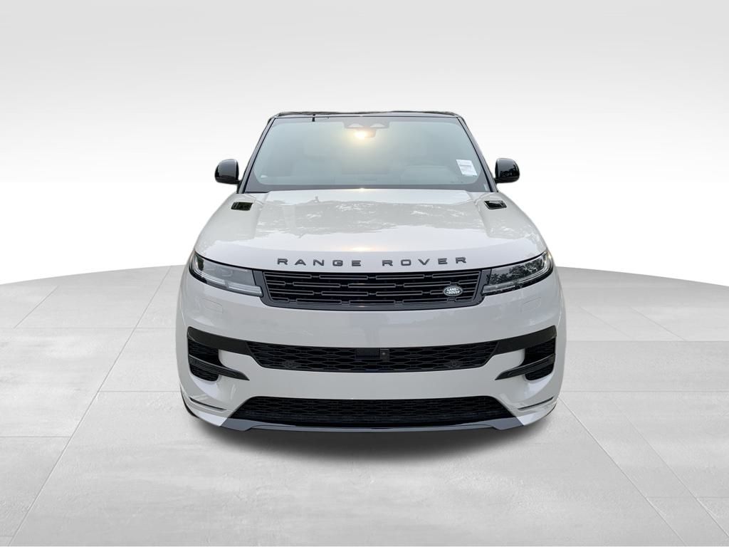 2025 Land Rover Range Rover Sport SE photo 2