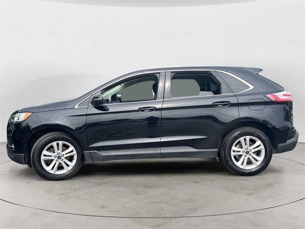 2020 Ford Edge SEL photo 5