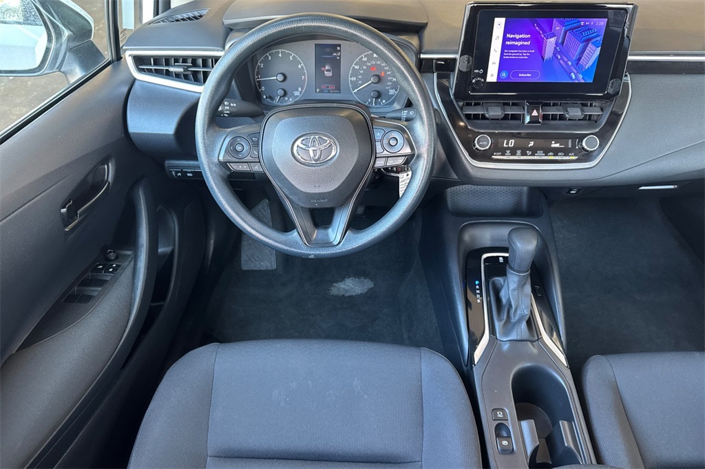 2023 Toyota Corolla LE photo 16