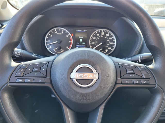 2025 Nissan Sentra S photo 13