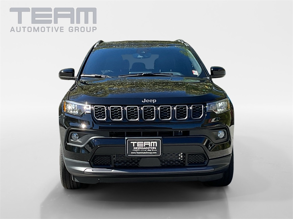 2026 Jeep Compass Latitude Altitude photo 2