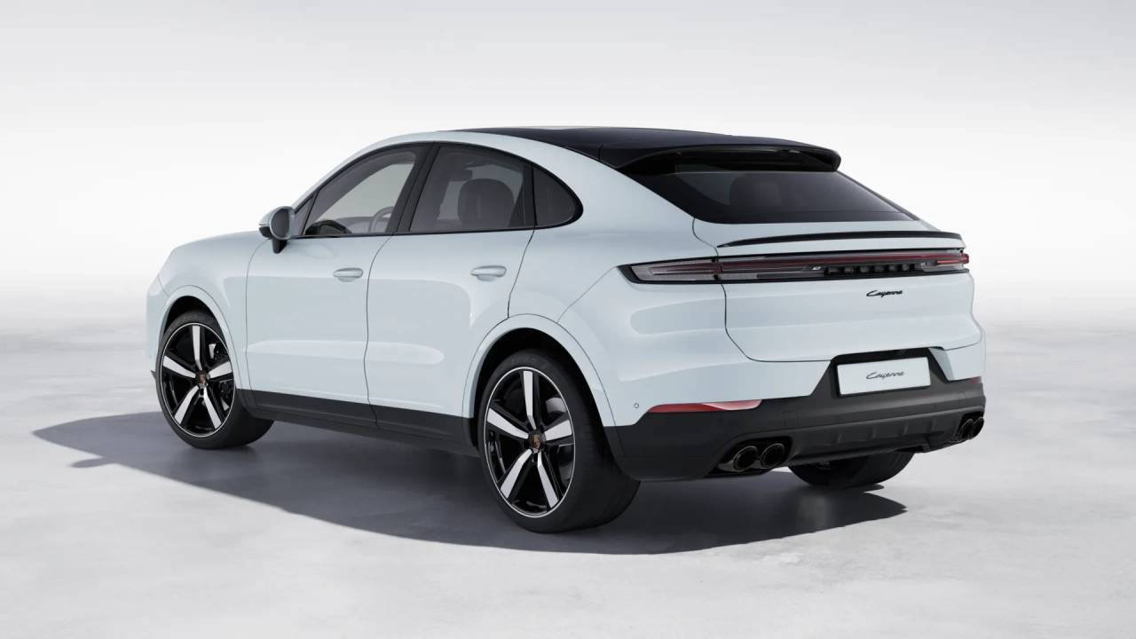 2026 Porsche Cayenne Coupe photo 2