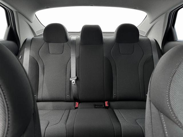 2025 Hyundai Elantra SE photo 16