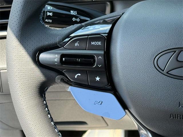 2025 Hyundai Elantra N Base photo 22