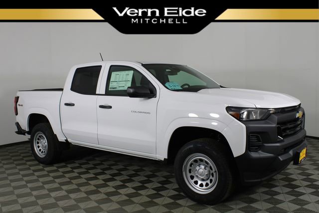 2026 Chevrolet Colorado Work Truck's photo